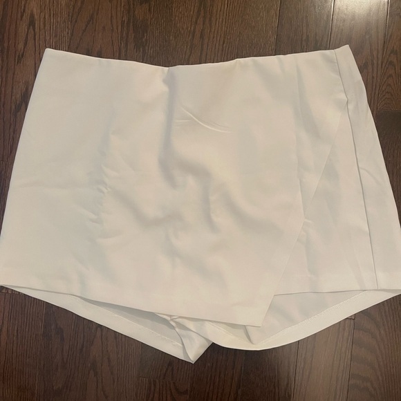 TORRID SKORT - Picture 2 of 5